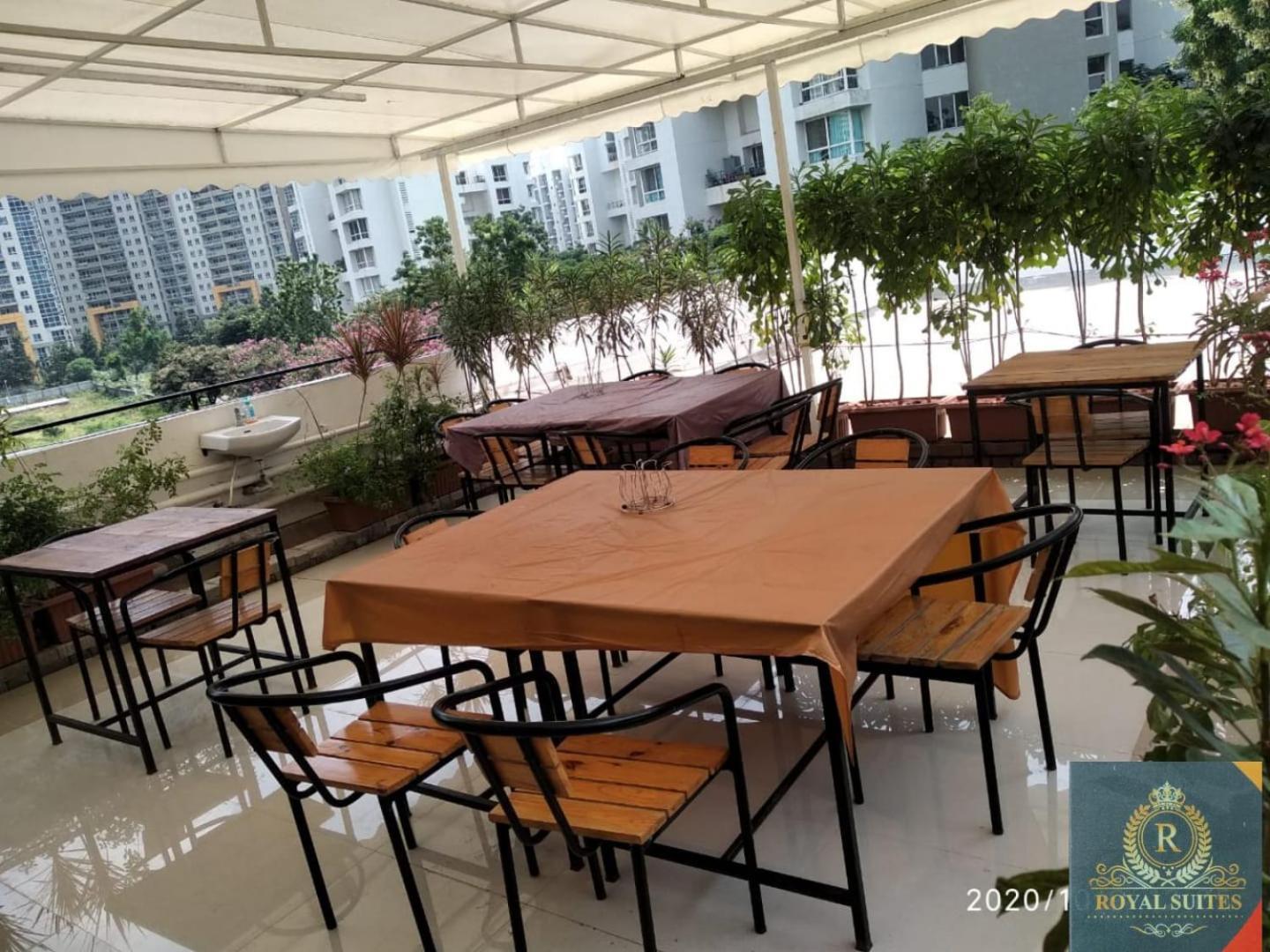 Fabhotel Royal Suits - Nr Mahadji Shinde Chhatri Mundhwa Ngoại thất bức ảnh