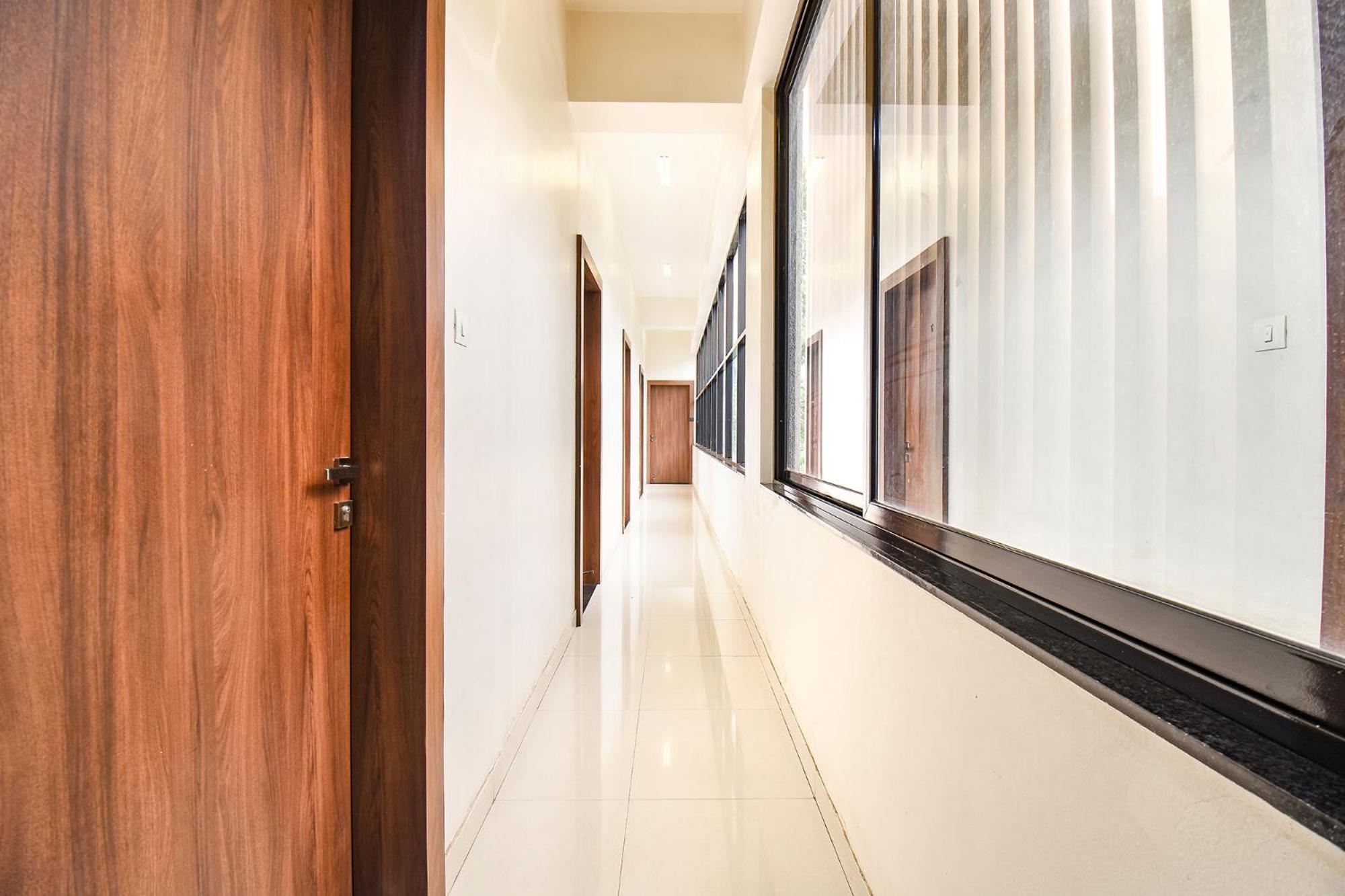Fabhotel Royal Suits - Nr Mahadji Shinde Chhatri Mundhwa Ngoại thất bức ảnh
